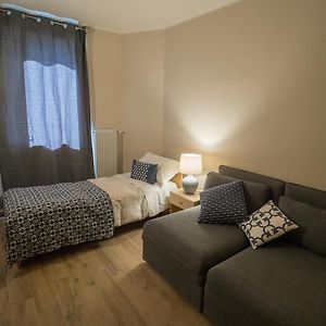 Camera con letto king size